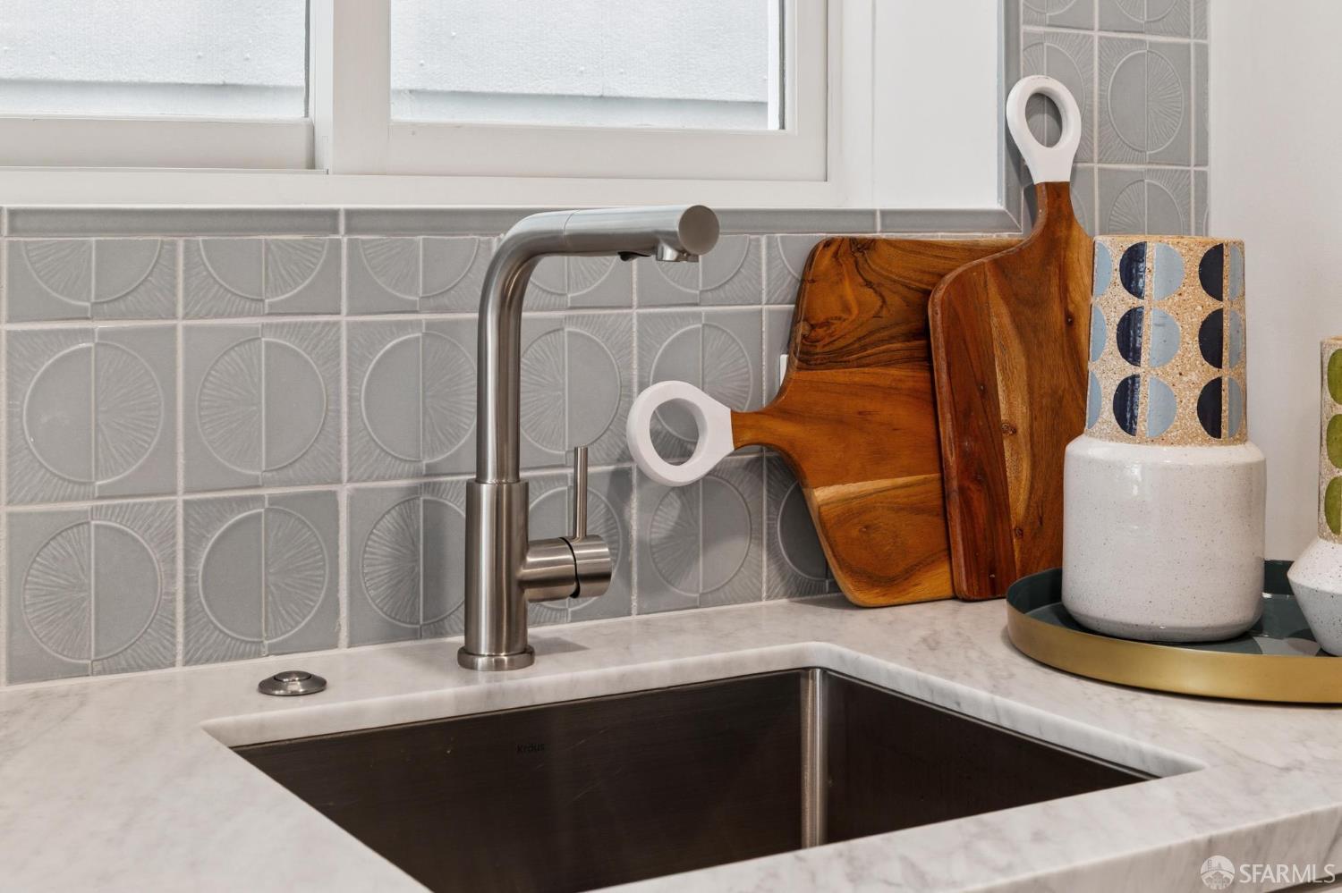Detail Gallery Image 79 of 99 For 1625 Vallejo St, San Francisco,  CA 94123 - 4 Beds | 4/1 Baths
