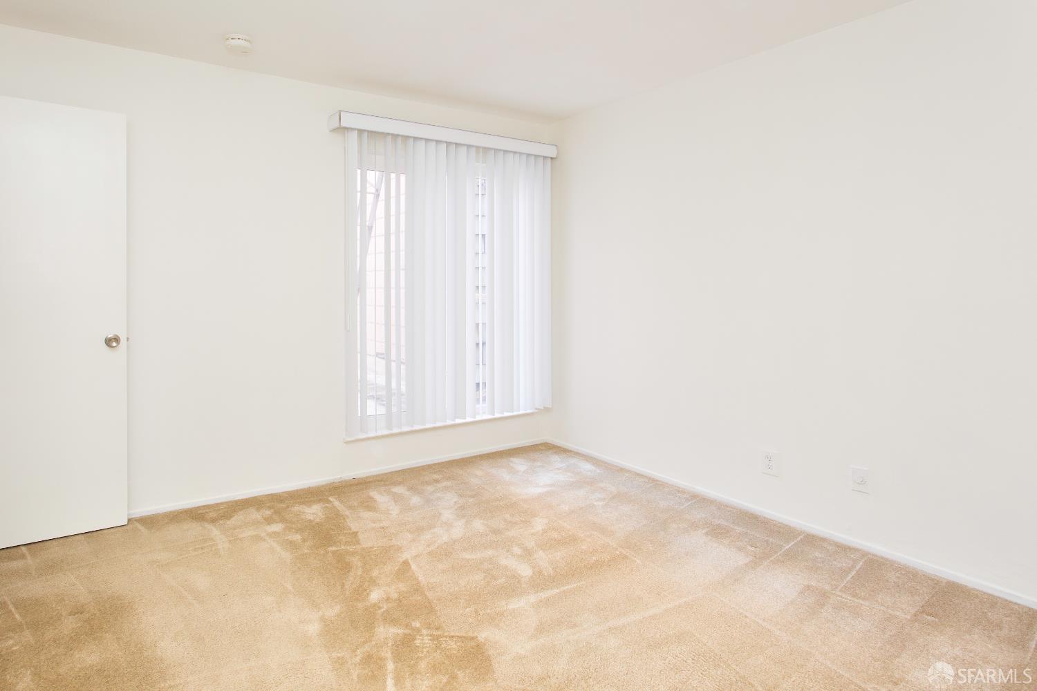 Detail Gallery Image 4 of 27 For 322 2nd Ave #3,  San Francisco,  CA 94109 - 2 Beds | 1 Baths