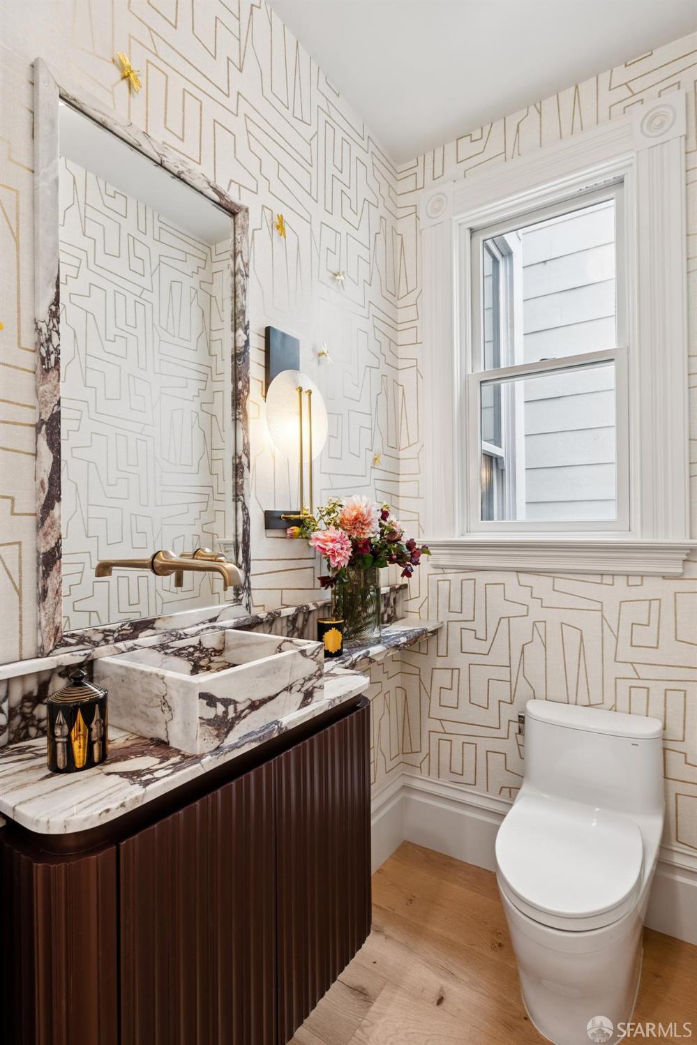 Detail Gallery Image 42 of 99 For 1625 Vallejo St, San Francisco,  CA 94123 - 4 Beds | 4/1 Baths