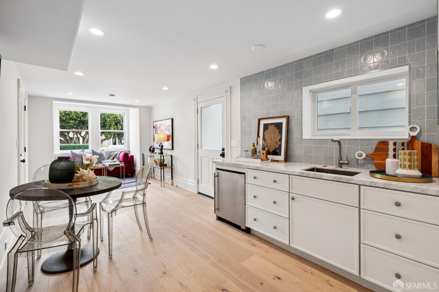 Detail Gallery Image 77 of 99 For 1625 Vallejo St, San Francisco,  CA 94123 - 4 Beds | 4/1 Baths