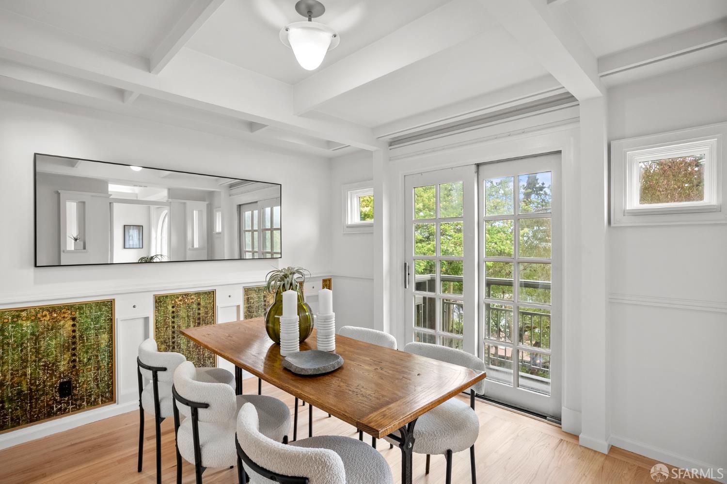 Detail Gallery Image 2 of 55 For 363 Panorama Dr, San Francisco,  CA 94131 - 2 Beds | 1 Baths