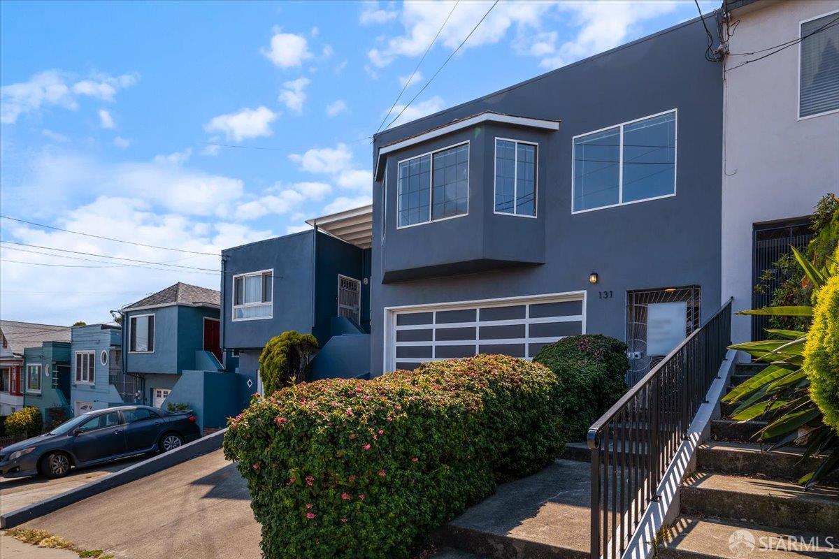 Detail Gallery Image 36 of 40 For 131 Vienna St, San Francisco,  CA 94112 - 5 Beds | 3 Baths