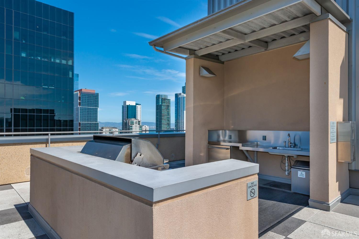 Detail Gallery Image 32 of 52 For 1 Hawthorne St 12f,  San Francisco,  CA 94105 - 2 Beds | 2 Baths