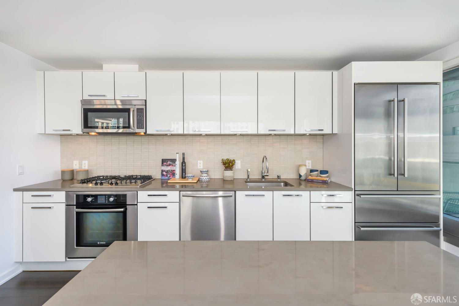 Detail Gallery Image 12 of 52 For 1 Hawthorne St 12f,  San Francisco,  CA 94105 - 2 Beds | 2 Baths
