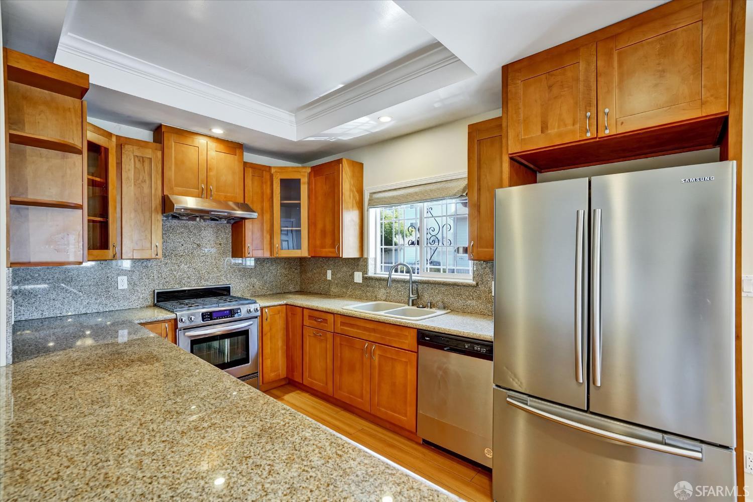 Detail Gallery Image 2 of 45 For 2486 26th Ave, Oakland,  CA 94601 - – Beds | – Baths