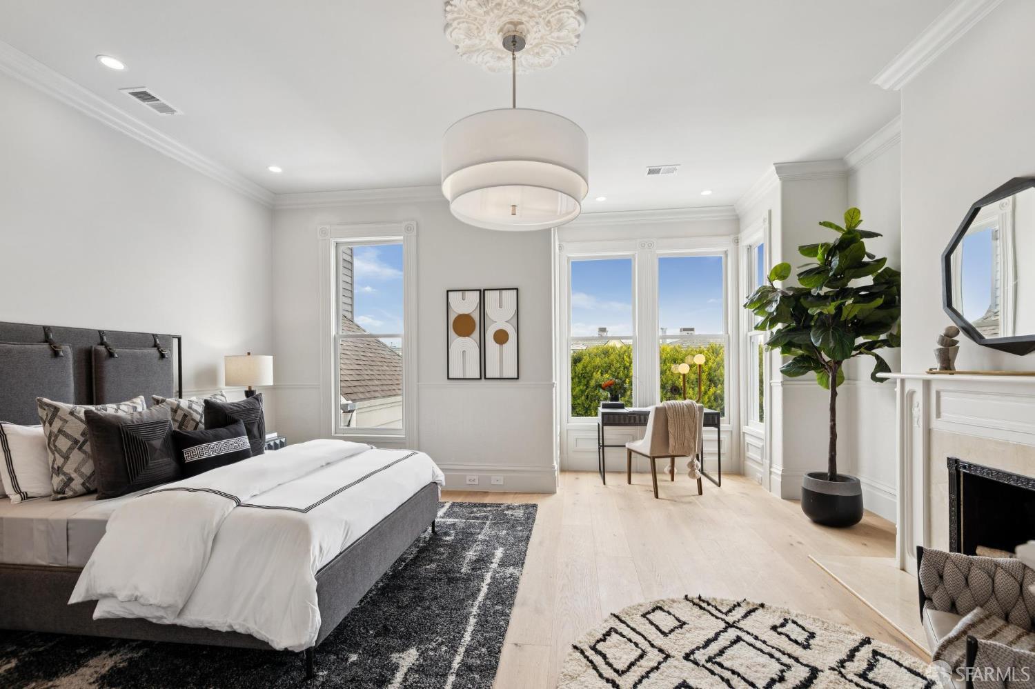 Detail Gallery Image 61 of 99 For 1625 Vallejo St, San Francisco,  CA 94123 - 4 Beds | 4/1 Baths