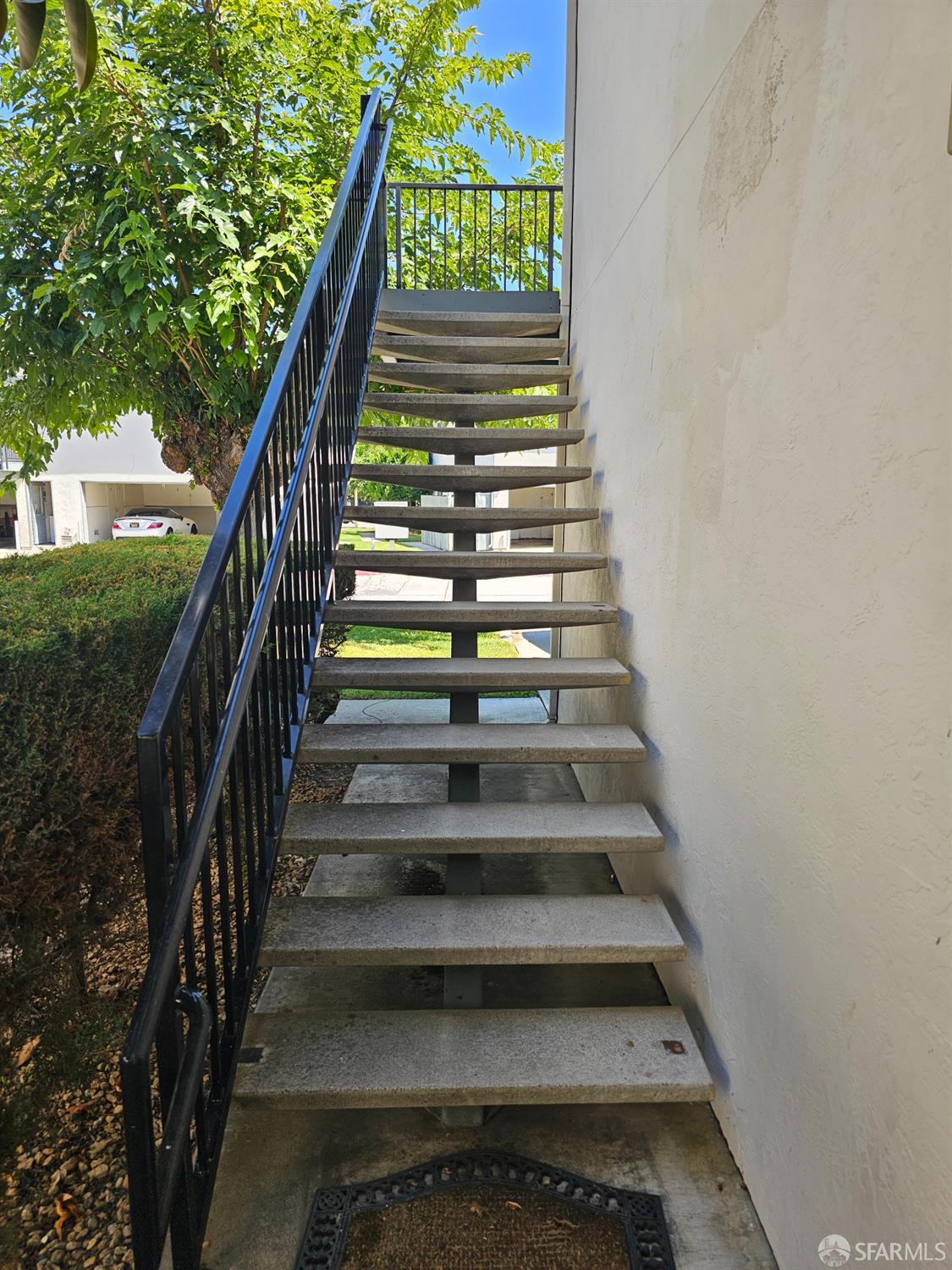Detail Gallery Image 18 of 19 For 329 Blossom Hill Rd #4,  San Jose,  CA 95123 - 2 Beds | 1 Baths