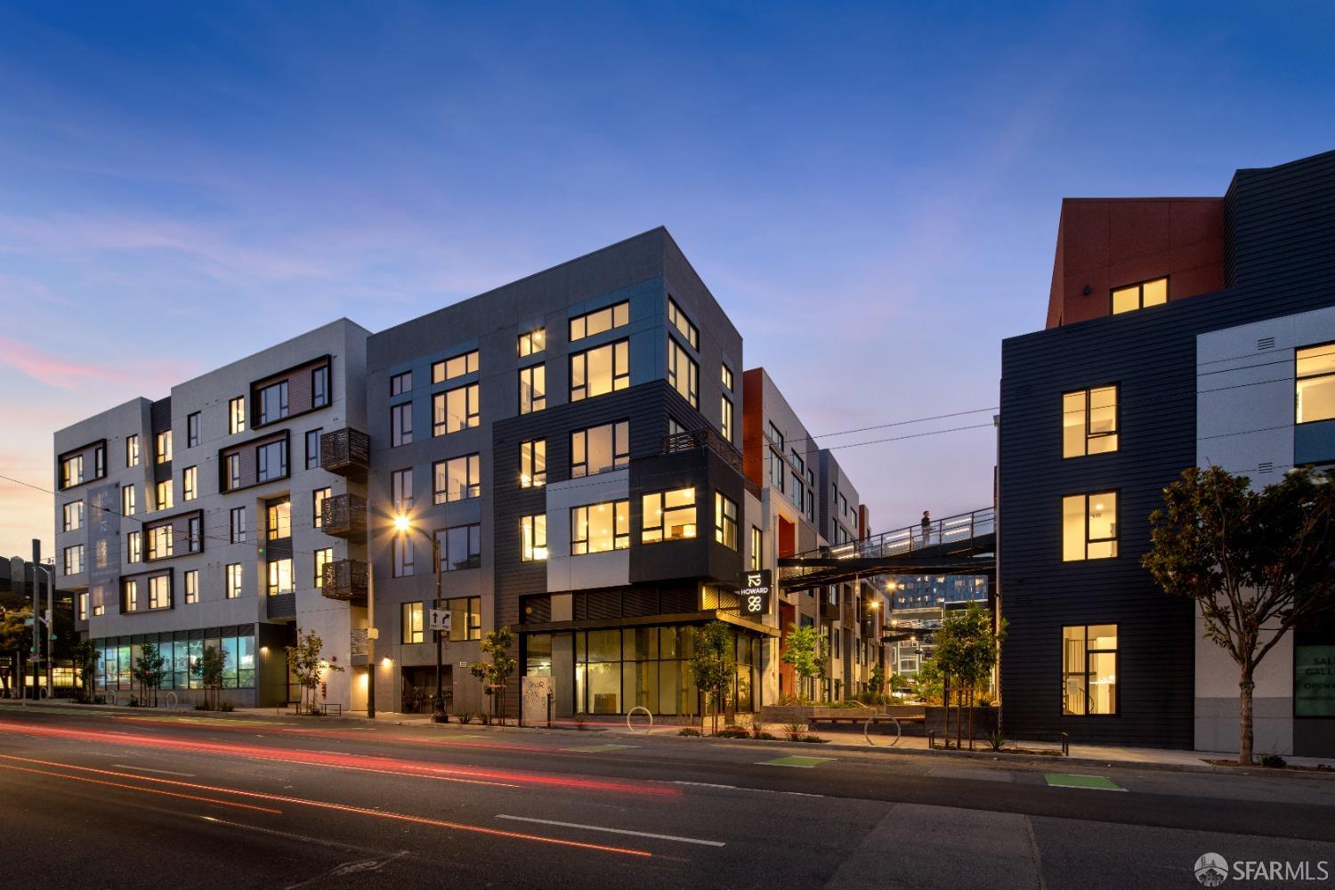 Photo #6: 425057452 Listing 