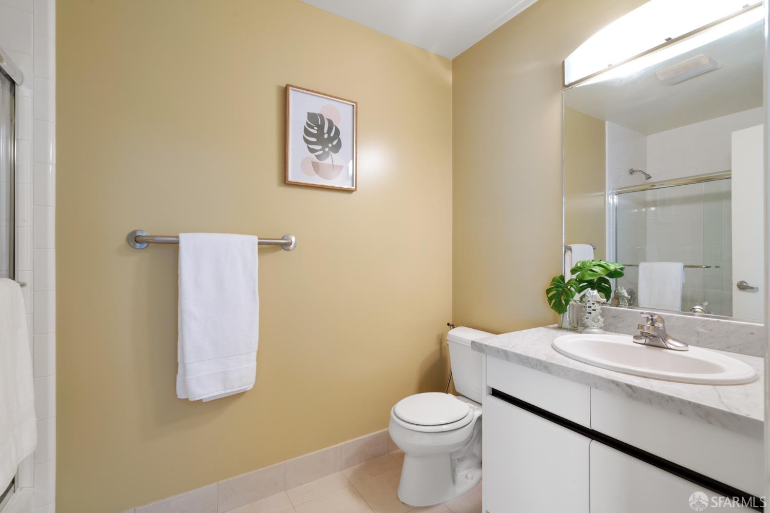 Detail Gallery Image 19 of 38 For 3310 19th St #303,  San Francisco,  CA 94110 - 3 Beds | 2/1 Baths