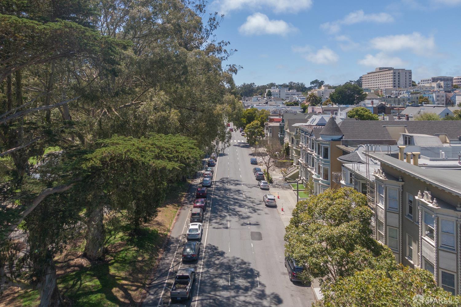 Detail Gallery Image 7 of 11 For 1814 Fell St, San Francisco,  CA 94117 - – Beds | – Baths
