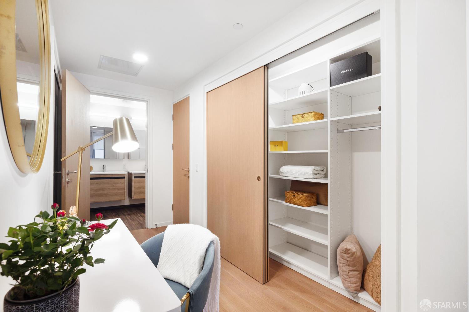 Detail Gallery Image 6 of 20 For 555 Golden Gate Ave #606,  San Francisco,  CA 94102 - 2 Beds | 2 Baths