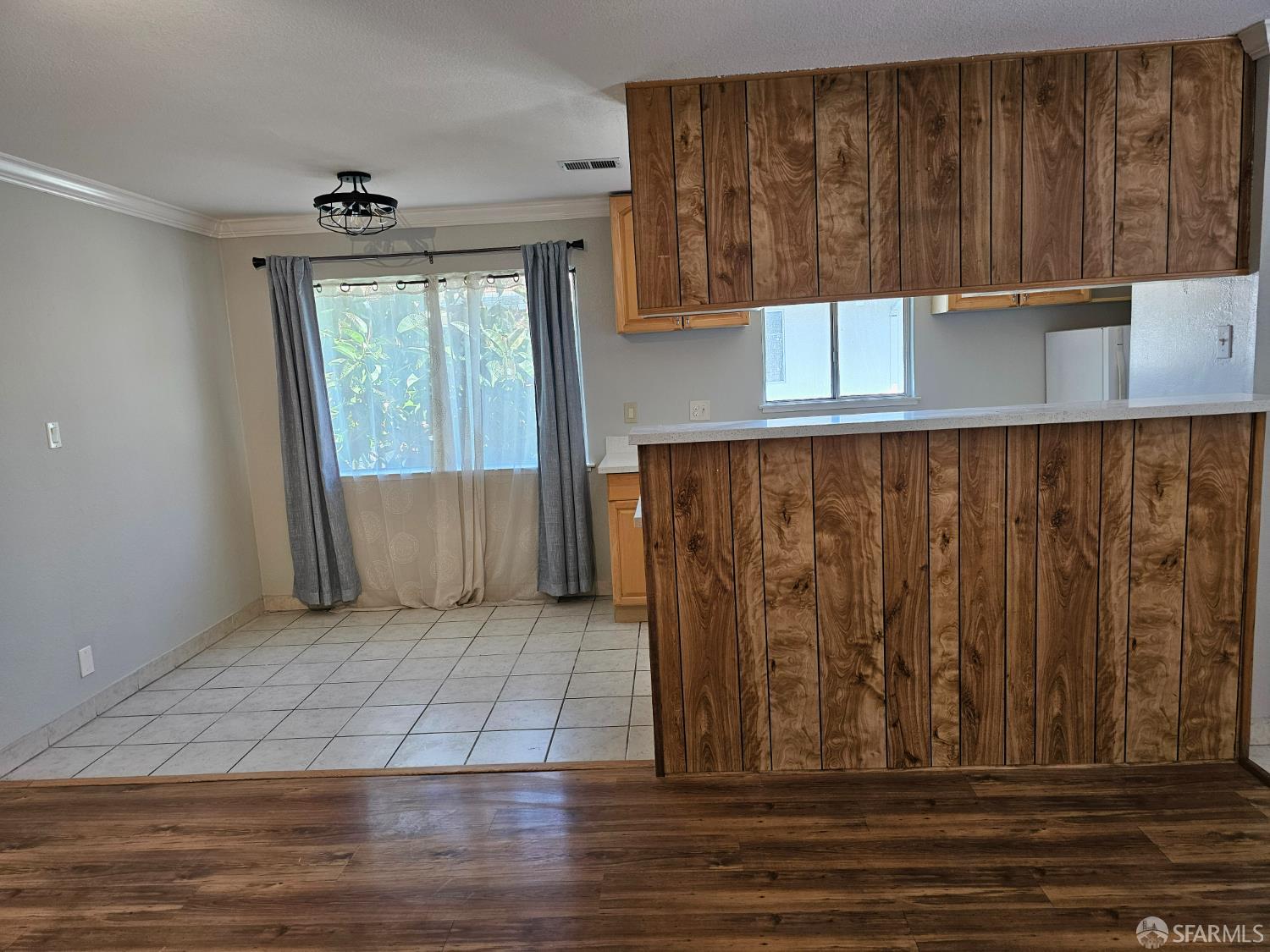Detail Gallery Image 8 of 19 For 329 Blossom Hill Rd #4,  San Jose,  CA 95123 - 2 Beds | 1 Baths