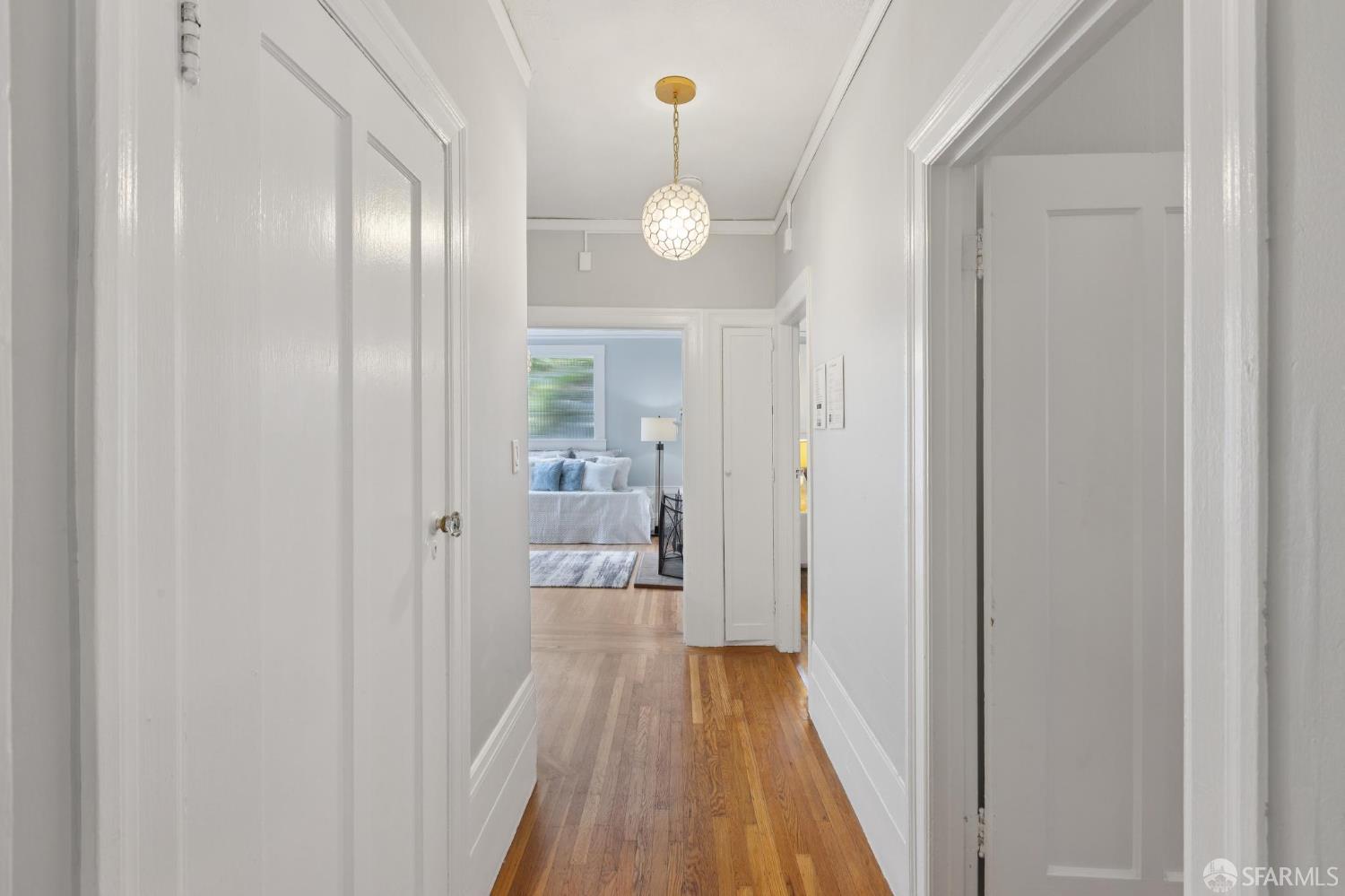 Detail Gallery Image 8 of 18 For 1250 Vallejo St #8,  San Francisco,  CA 94109 - 2 Beds | 1 Baths