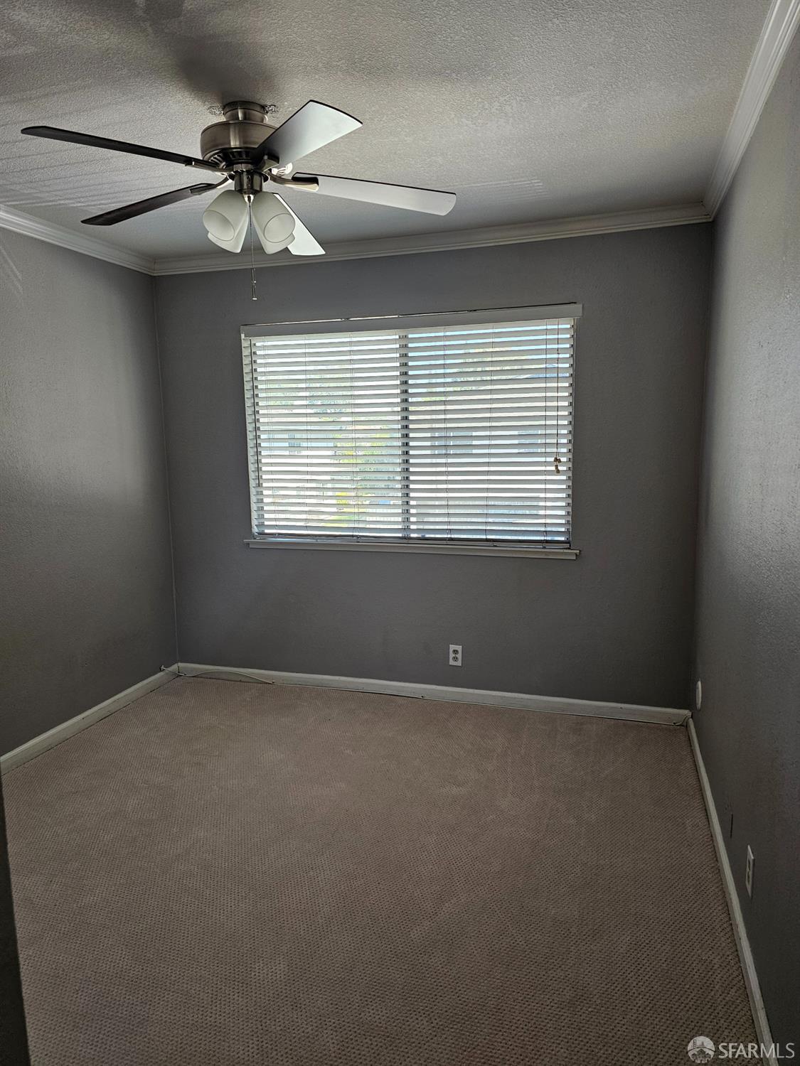 Detail Gallery Image 13 of 19 For 329 Blossom Hill Rd #4,  San Jose,  CA 95123 - 2 Beds | 1 Baths