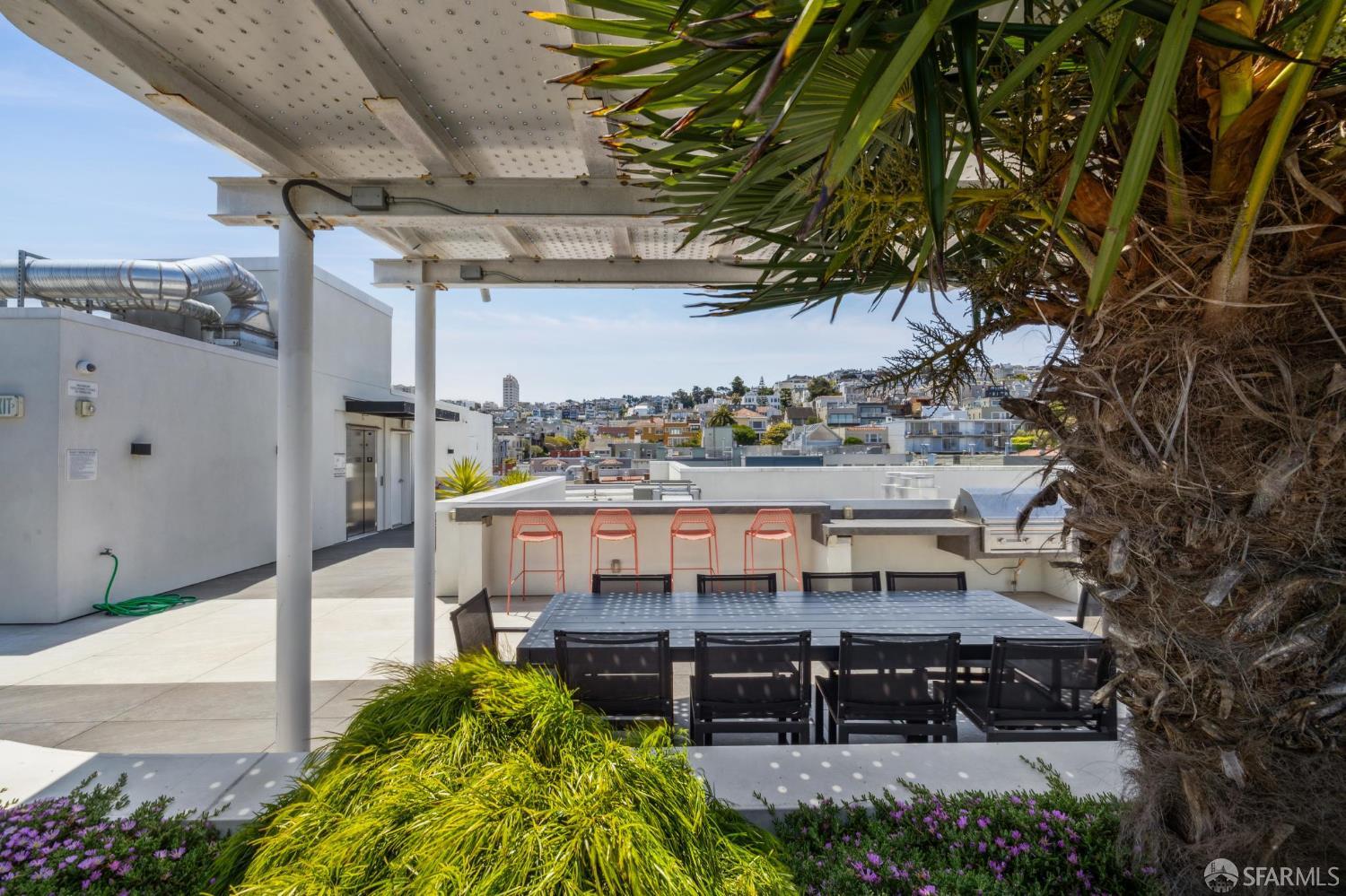 Detail Gallery Image 37 of 56 For 3131 Pierce St #406,  San Francisco,  CA 94123 - 2 Beds | 2 Baths