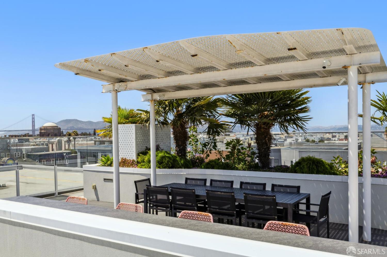 Detail Gallery Image 34 of 56 For 3131 Pierce St #406,  San Francisco,  CA 94123 - 2 Beds | 2 Baths