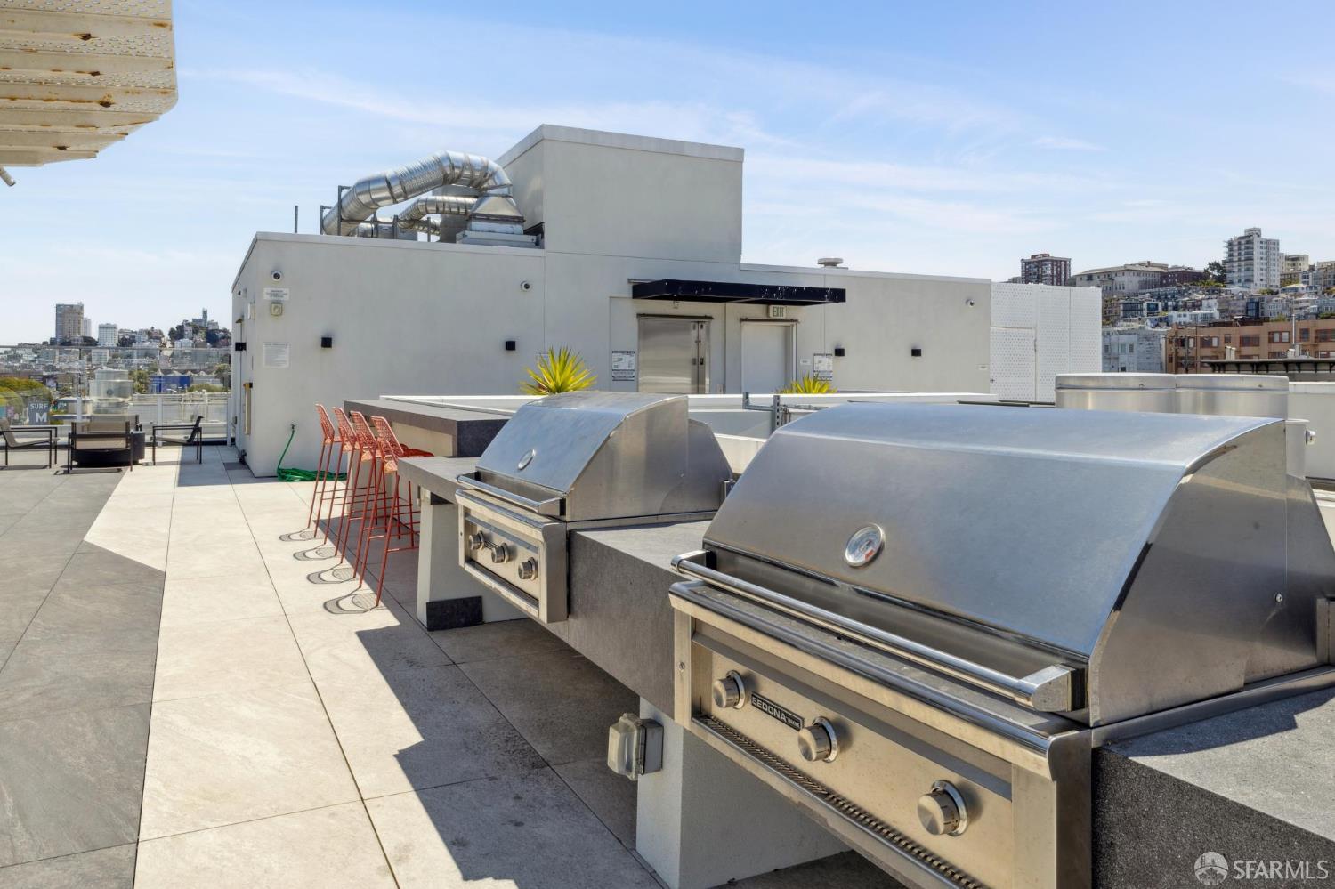 Detail Gallery Image 39 of 56 For 3131 Pierce St #406,  San Francisco,  CA 94123 - 2 Beds | 2 Baths