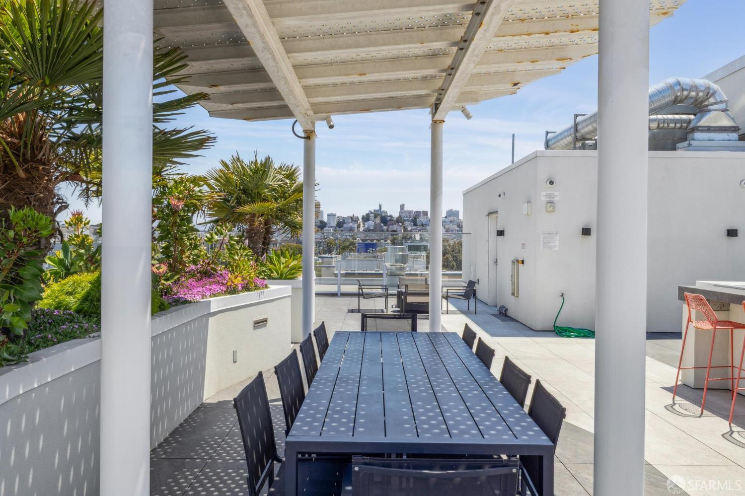 Detail Gallery Image 36 of 56 For 3131 Pierce St #406,  San Francisco,  CA 94123 - 2 Beds | 2 Baths