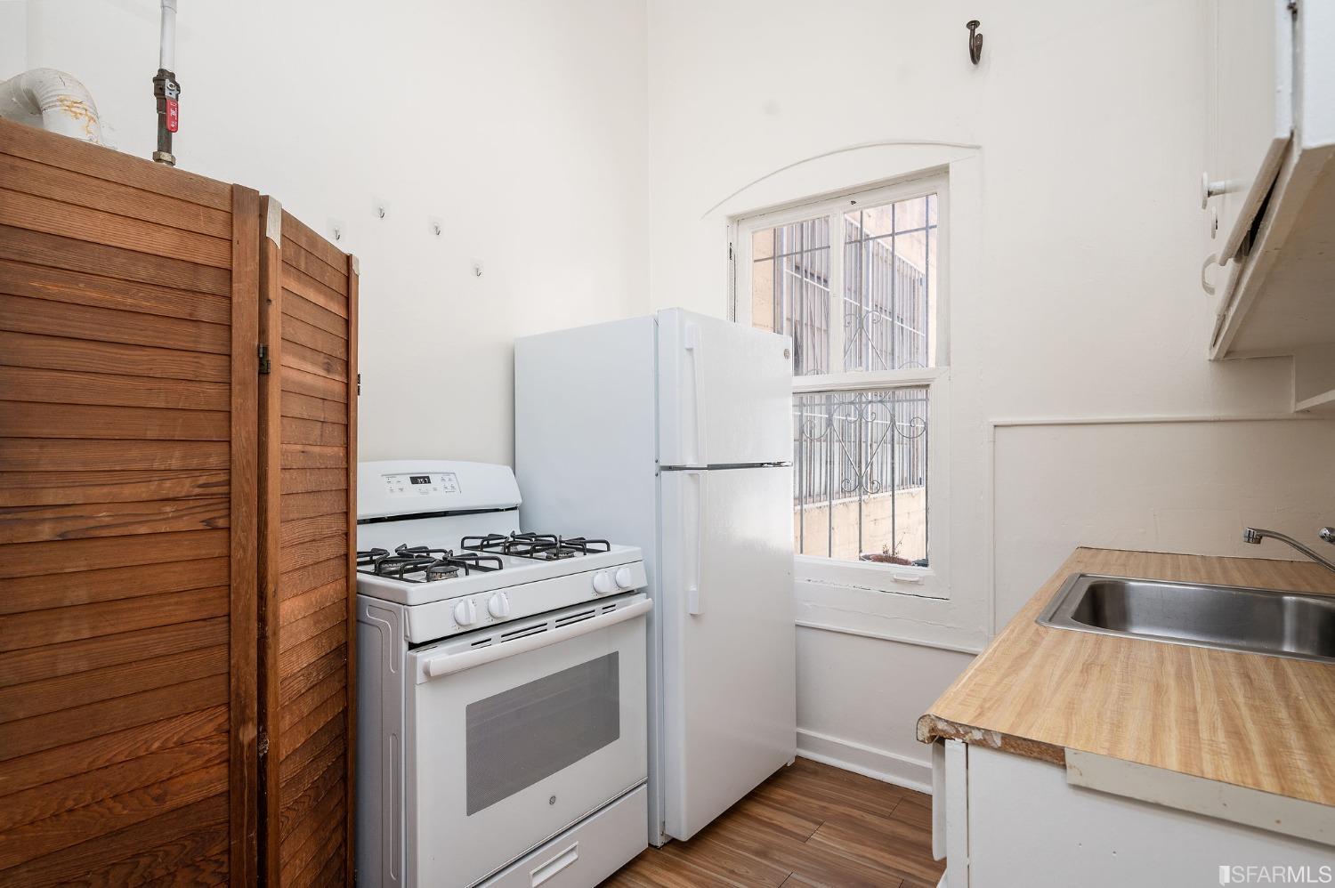 Detail Gallery Image 11 of 27 For 1073 Bush St, San Francisco,  CA 94109 - – Beds | – Baths