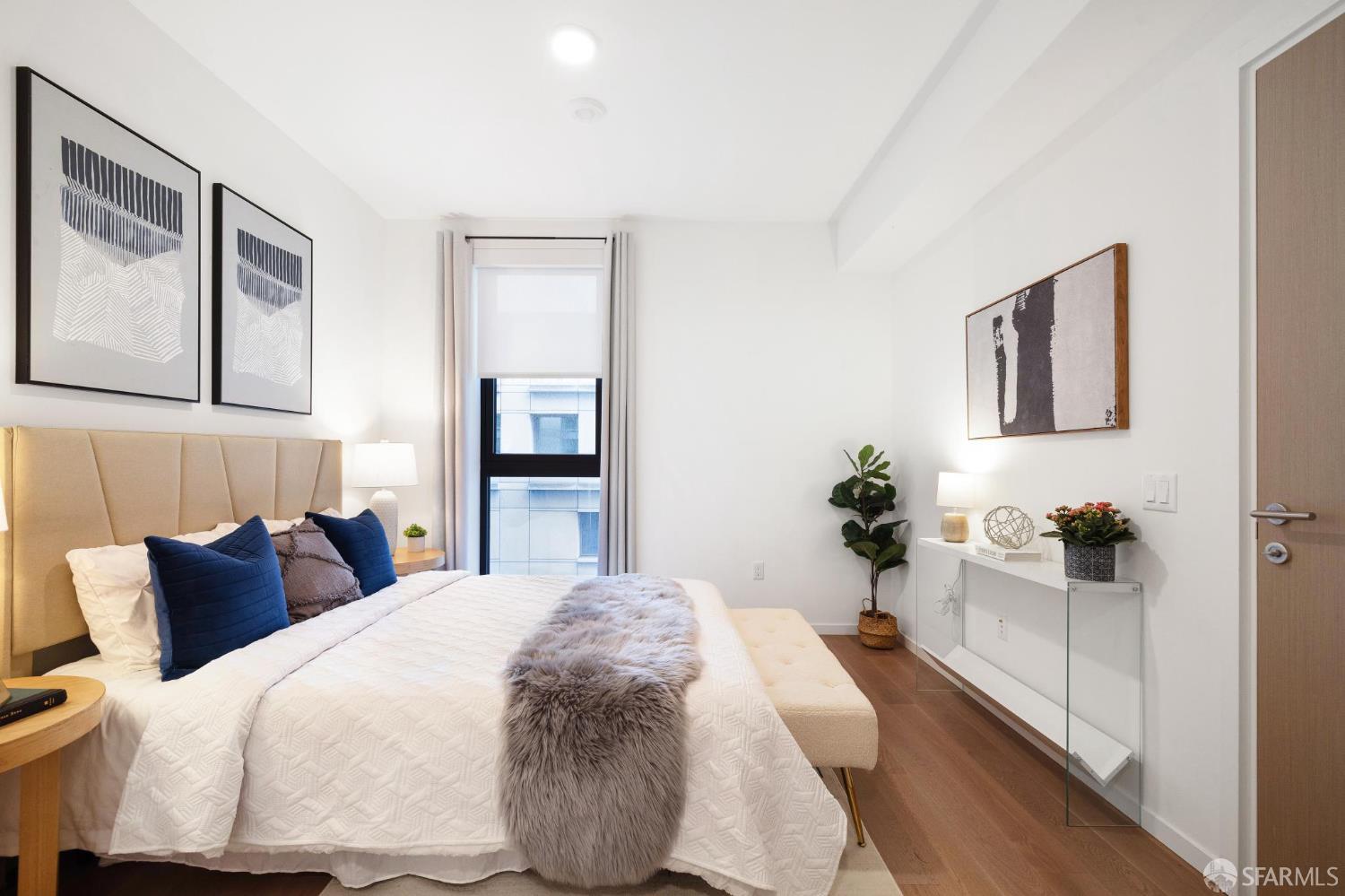 Detail Gallery Image 5 of 20 For 555 Golden Gate Ave #606,  San Francisco,  CA 94102 - 2 Beds | 2 Baths