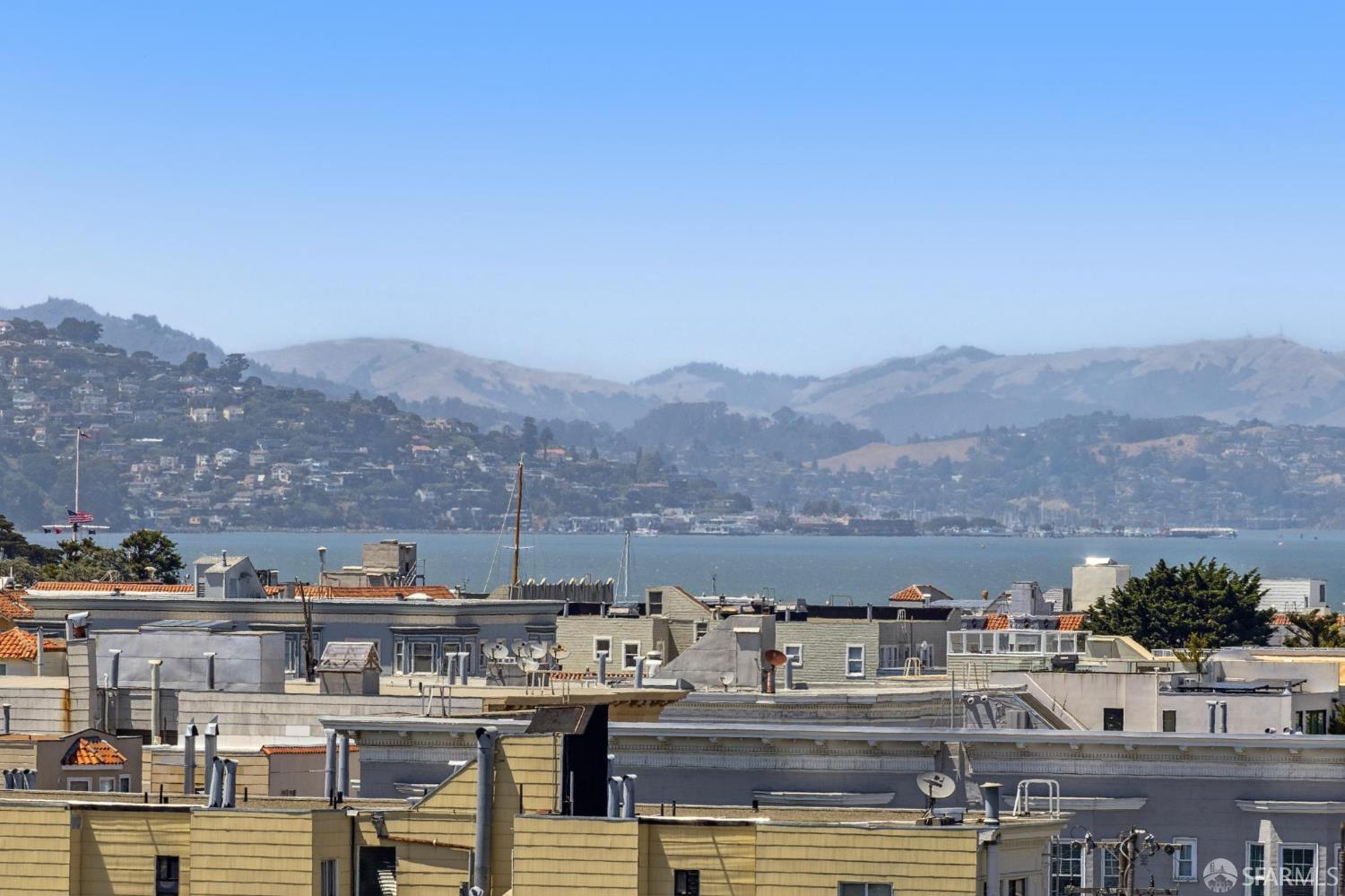 Detail Gallery Image 42 of 56 For 3131 Pierce St #406,  San Francisco,  CA 94123 - 2 Beds | 2 Baths