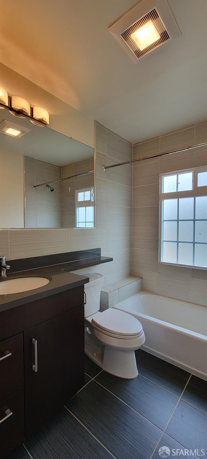 Detail Gallery Image 8 of 8 For 5922 Camden St, Oakland,  CA 94605 - – Beds | – Baths