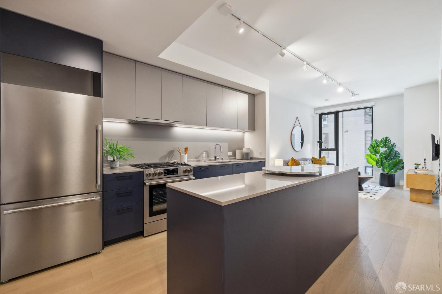 Detail Gallery Image 2 of 12 For 988 Harrison St Yh3,  San Francisco,  CA 94107 - 2 Beds | 2 Baths