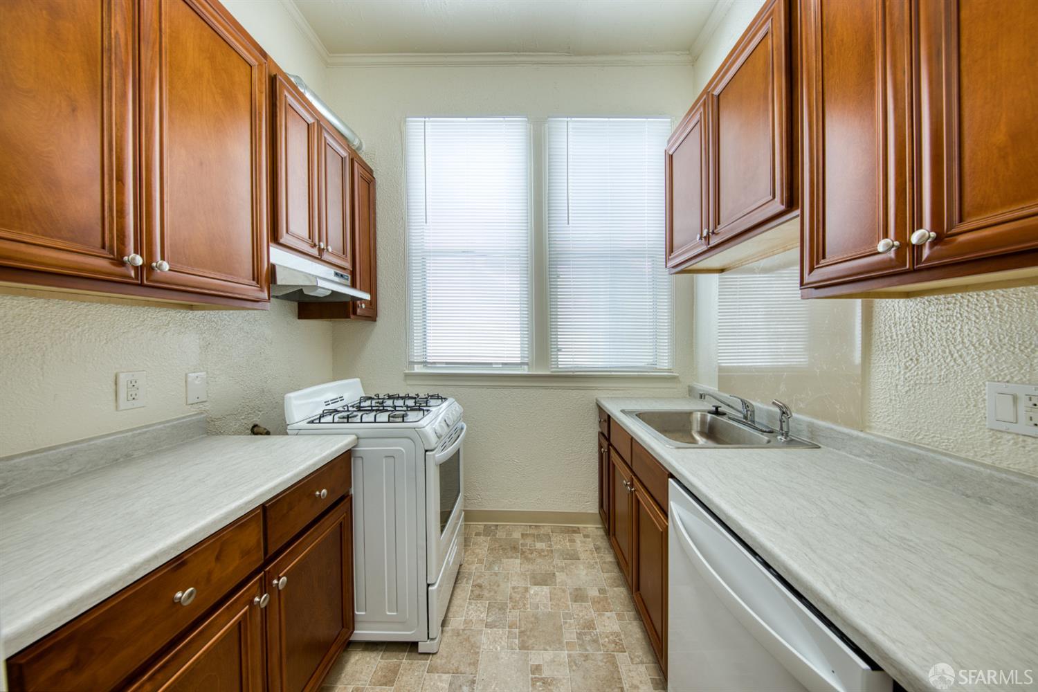 Detail Gallery Image 12 of 16 For 1715 Webster St, San Francisco,  CA 94115 - – Beds | – Baths
