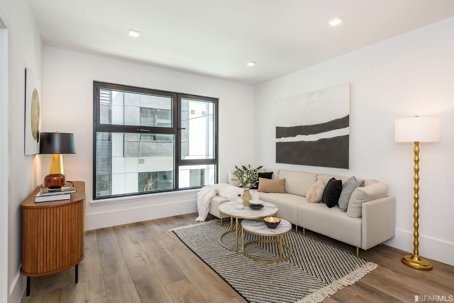 1288 Howard Street # 101