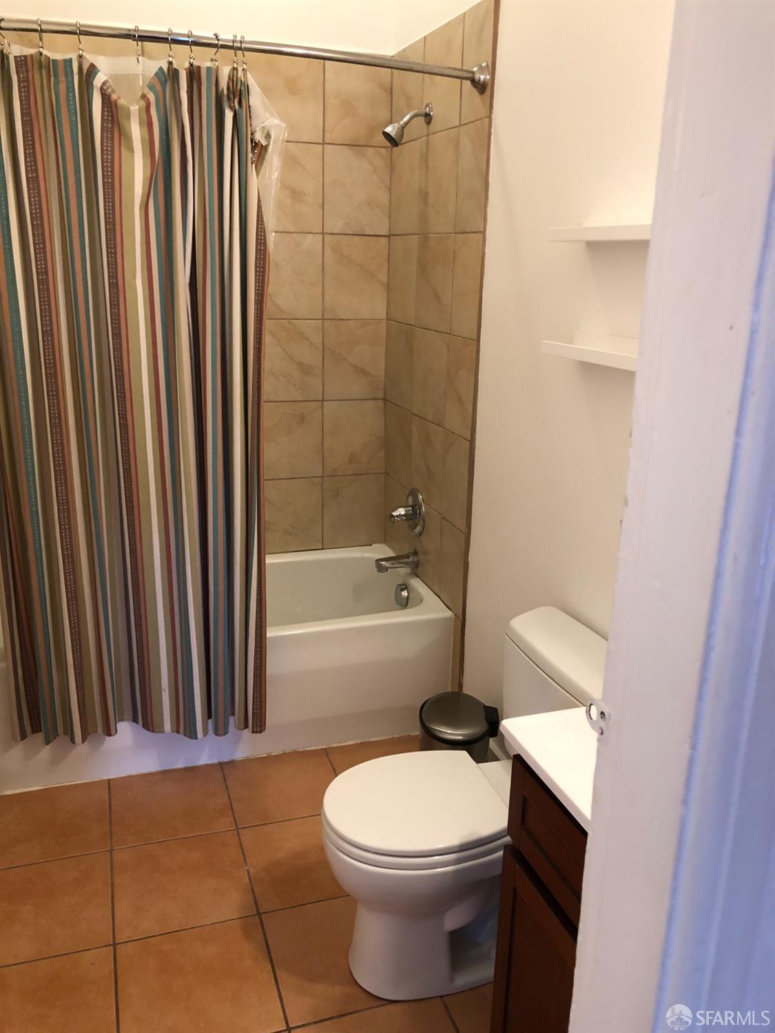 Detail Gallery Image 15 of 30 For 3339 20th St, San Francisco,  CA 94110 - 0 Beds | 4 Baths