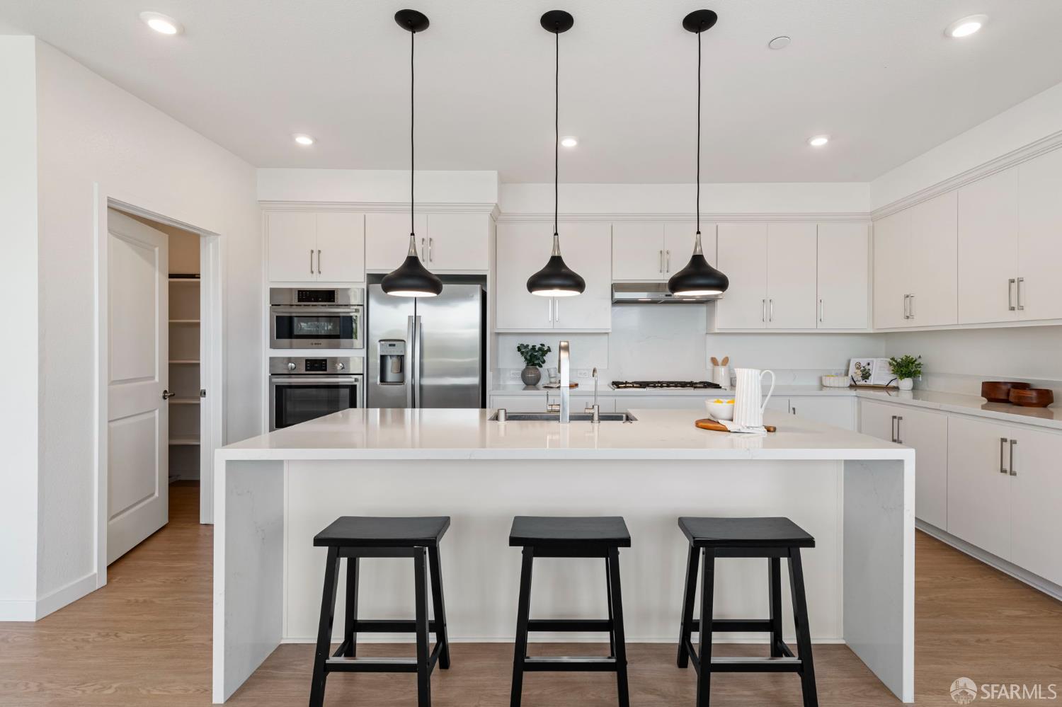 Detail Gallery Image 13 of 57 For 5690 Metrose Ct #302,  Dublin,  CA 94568 - 4 Beds | 2 Baths