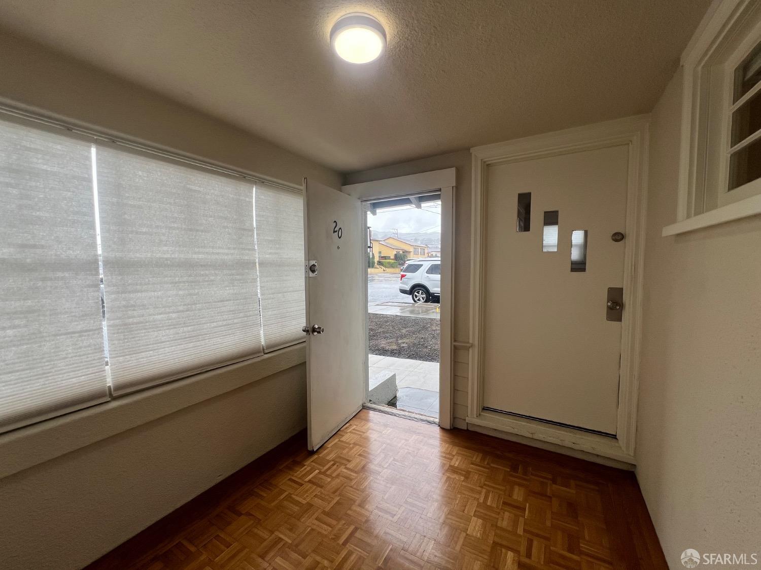 Detail Gallery Image 8 of 34 For 20 Maple Ave, South San Francisco,  CA 94080 - 2 Beds | 1 Baths