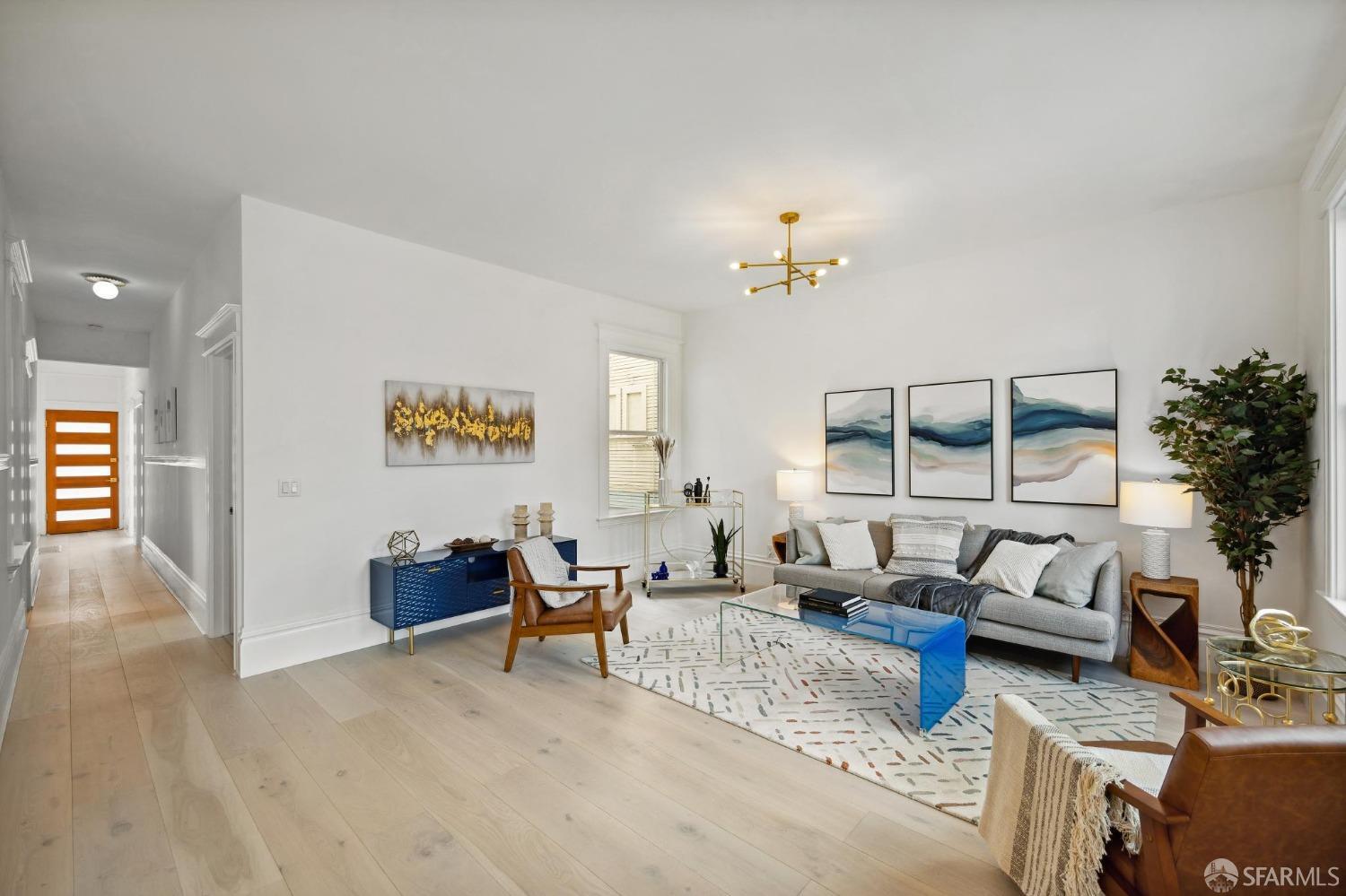 Detail Gallery Image 2 of 28 For 2930 25th St, San Francisco,  CA 94110 - 3 Beds | 2 Baths