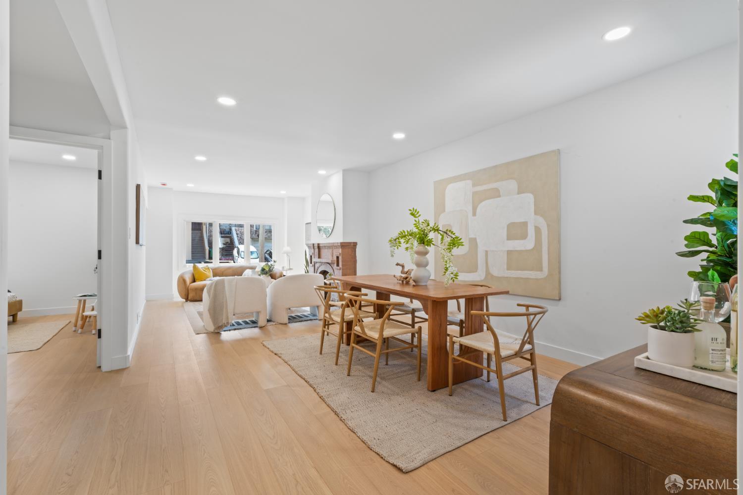 Detail Gallery Image 7 of 53 For 646 Paris St, San Francisco,  CA 94112 - 4 Beds | 2 Baths