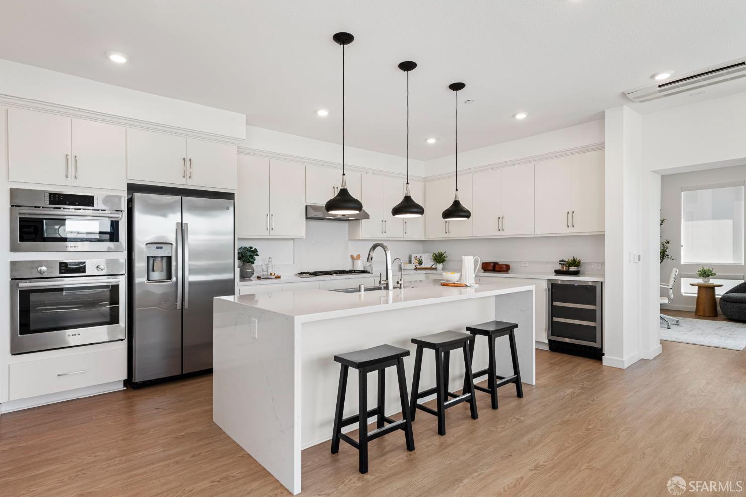 Detail Gallery Image 12 of 57 For 5690 Metrose Ct #302,  Dublin,  CA 94568 - 4 Beds | 2 Baths