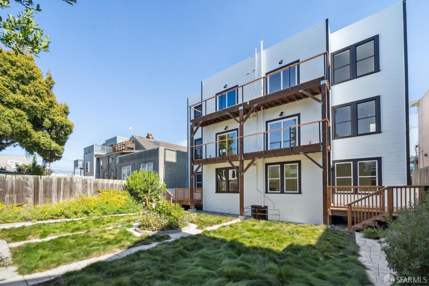 Detail Gallery Image 26 of 28 For 2930 25th St, San Francisco,  CA 94110 - 3 Beds | 2 Baths
