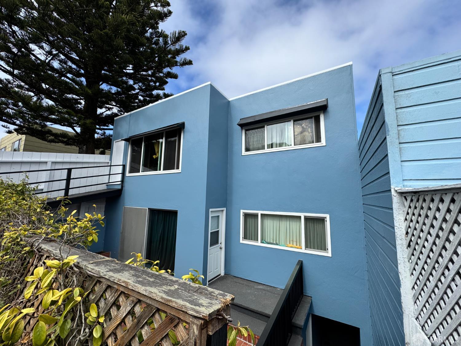Detail Gallery Image 6 of 48 For 1646 19th Ave, San Francisco,  CA 94122 - – Beds | – Baths