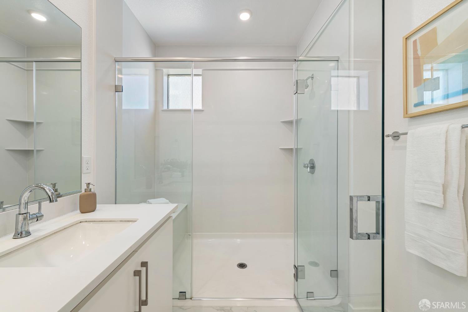 Detail Gallery Image 28 of 57 For 5690 Metrose Ct #302,  Dublin,  CA 94568 - 4 Beds | 2 Baths