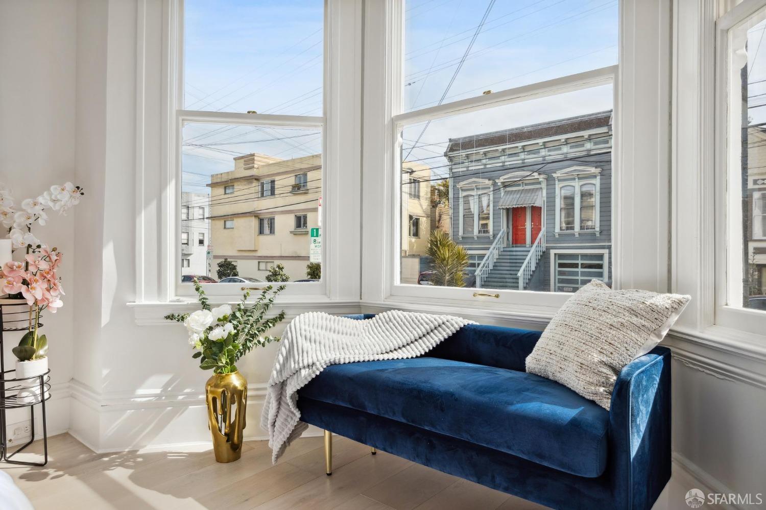 Detail Gallery Image 11 of 28 For 2930 25th St, San Francisco,  CA 94110 - 3 Beds | 2 Baths