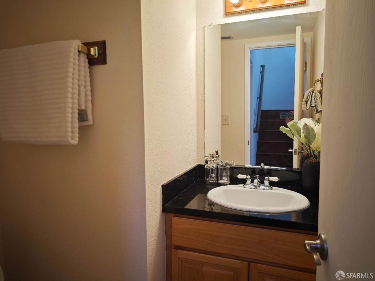 Detail Gallery Image 19 of 41 For 113 Westgate Cir, San Pablo,  CA 94806 - 2 Beds | 1/1 Baths