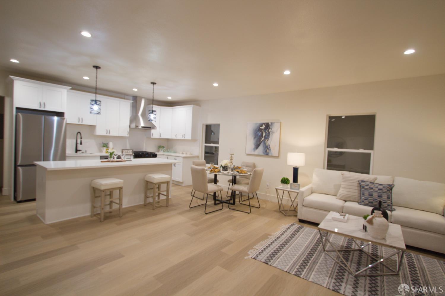 Detail Gallery Image 5 of 17 For 946 Capitol Ave, San Francisco,  CA 94112 - 3 Beds | 2 Baths