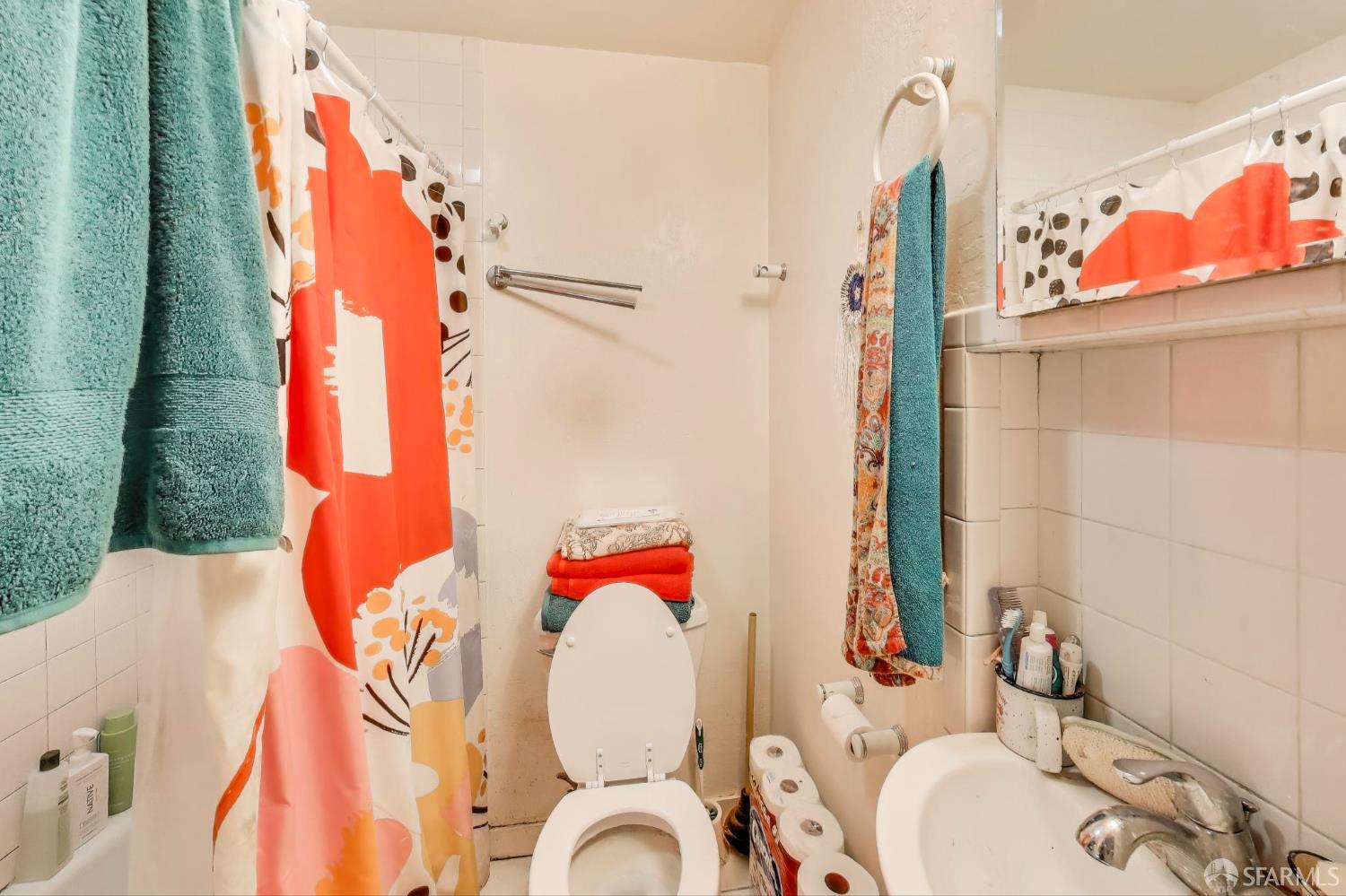 Detail Gallery Image 13 of 50 For 1217 Kearny St, San Francisco,  CA 94133 - – Beds | – Baths