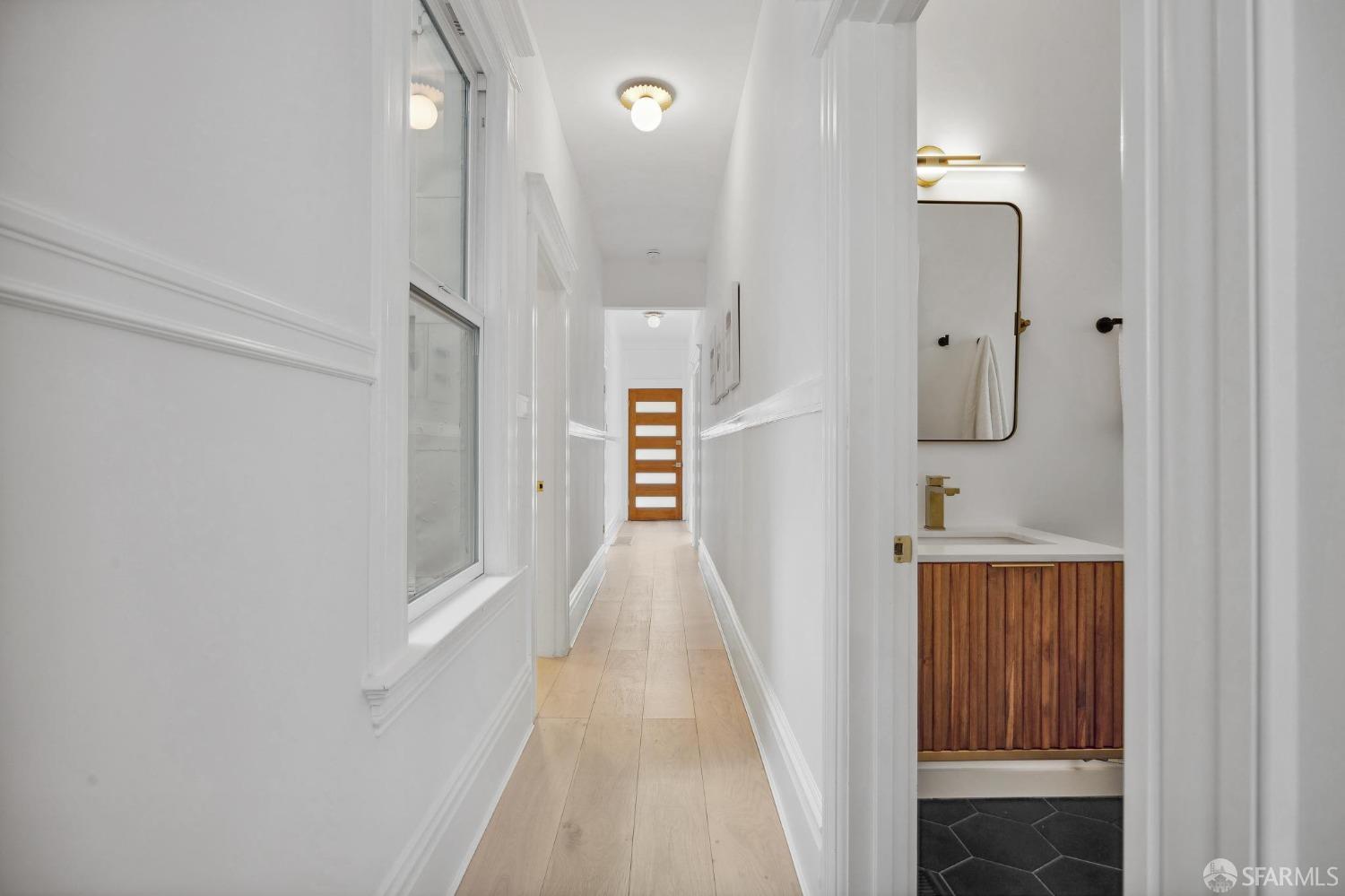 Detail Gallery Image 17 of 28 For 2930 25th St, San Francisco,  CA 94110 - 3 Beds | 2 Baths