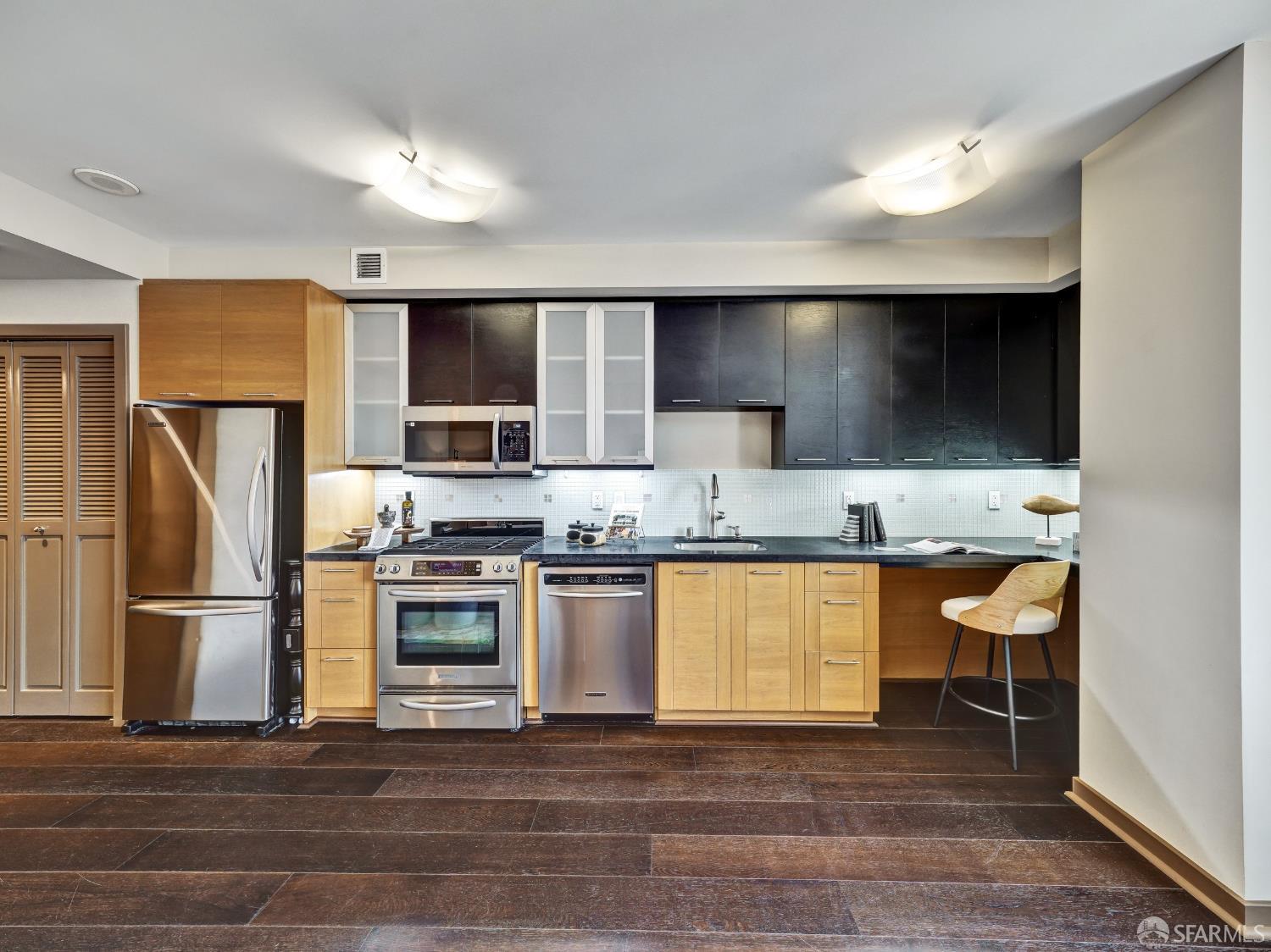 Detail Gallery Image 9 of 25 For 170 King St #1104,  San Francisco,  CA 94107 - 0 Beds | 1 Baths