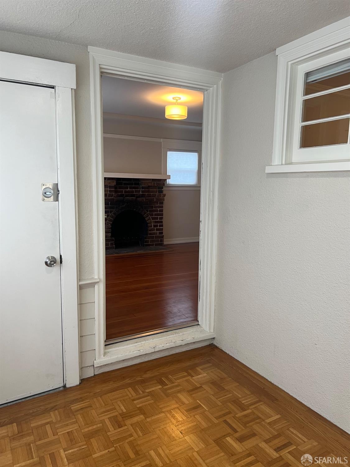 Detail Gallery Image 7 of 34 For 20 Maple Ave, South San Francisco,  CA 94080 - 2 Beds | 1 Baths