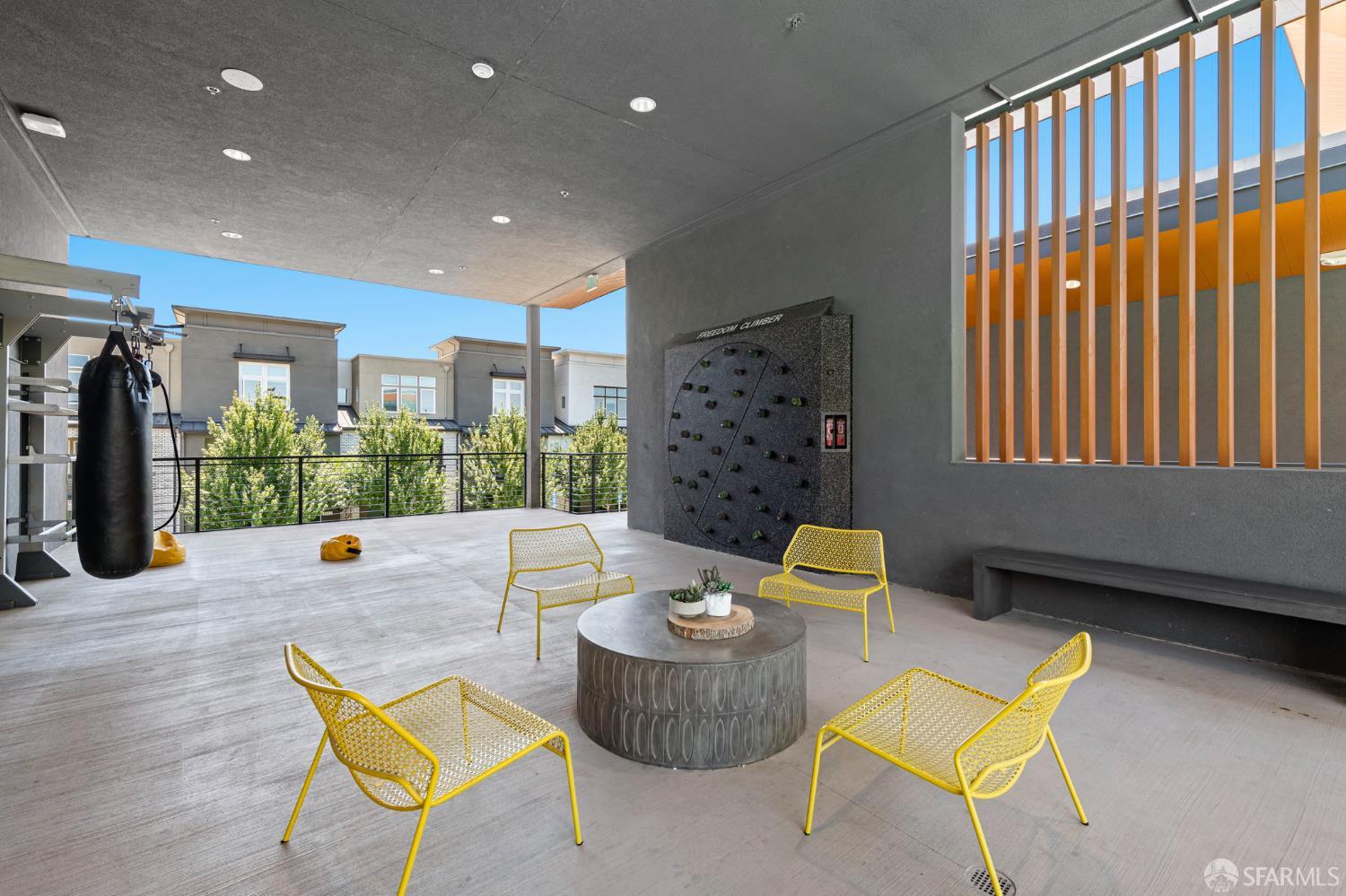 Detail Gallery Image 48 of 57 For 5690 Metrose Ct #302,  Dublin,  CA 94568 - 4 Beds | 2 Baths