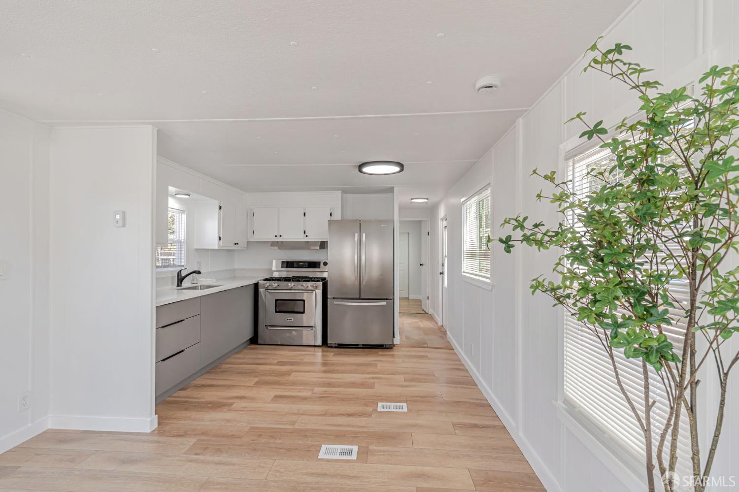 Detail Gallery Image 7 of 20 For 1700 El Camino Real 19-15, South San Francisco,  CA 94080 - 1 Beds | 1 Baths