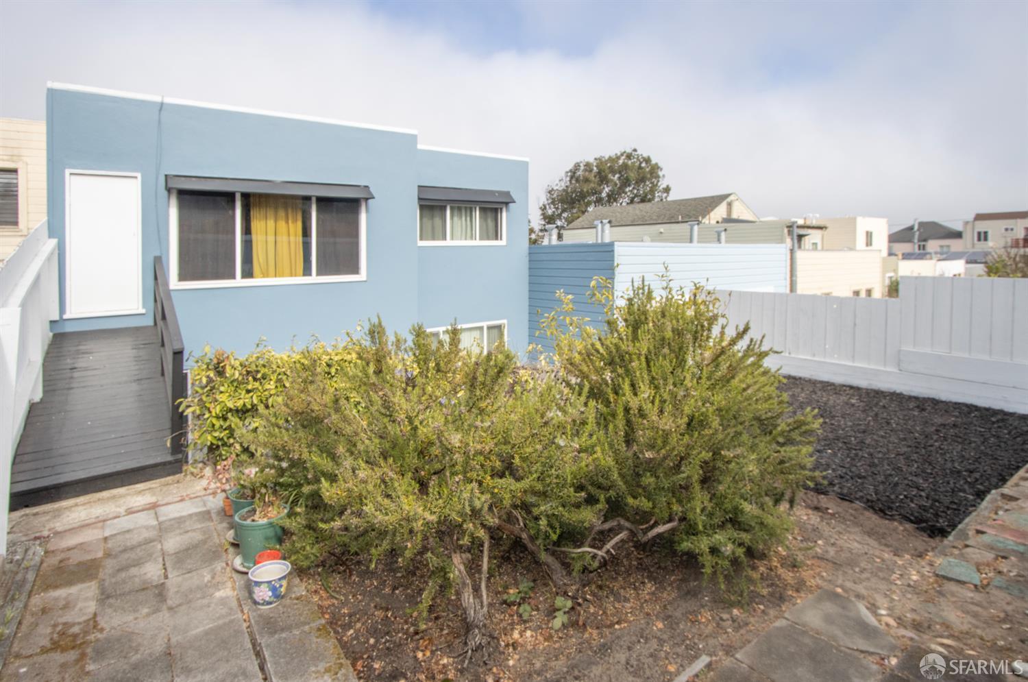 Detail Gallery Image 14 of 48 For 1646 19th Ave, San Francisco,  CA 94122 - – Beds | – Baths