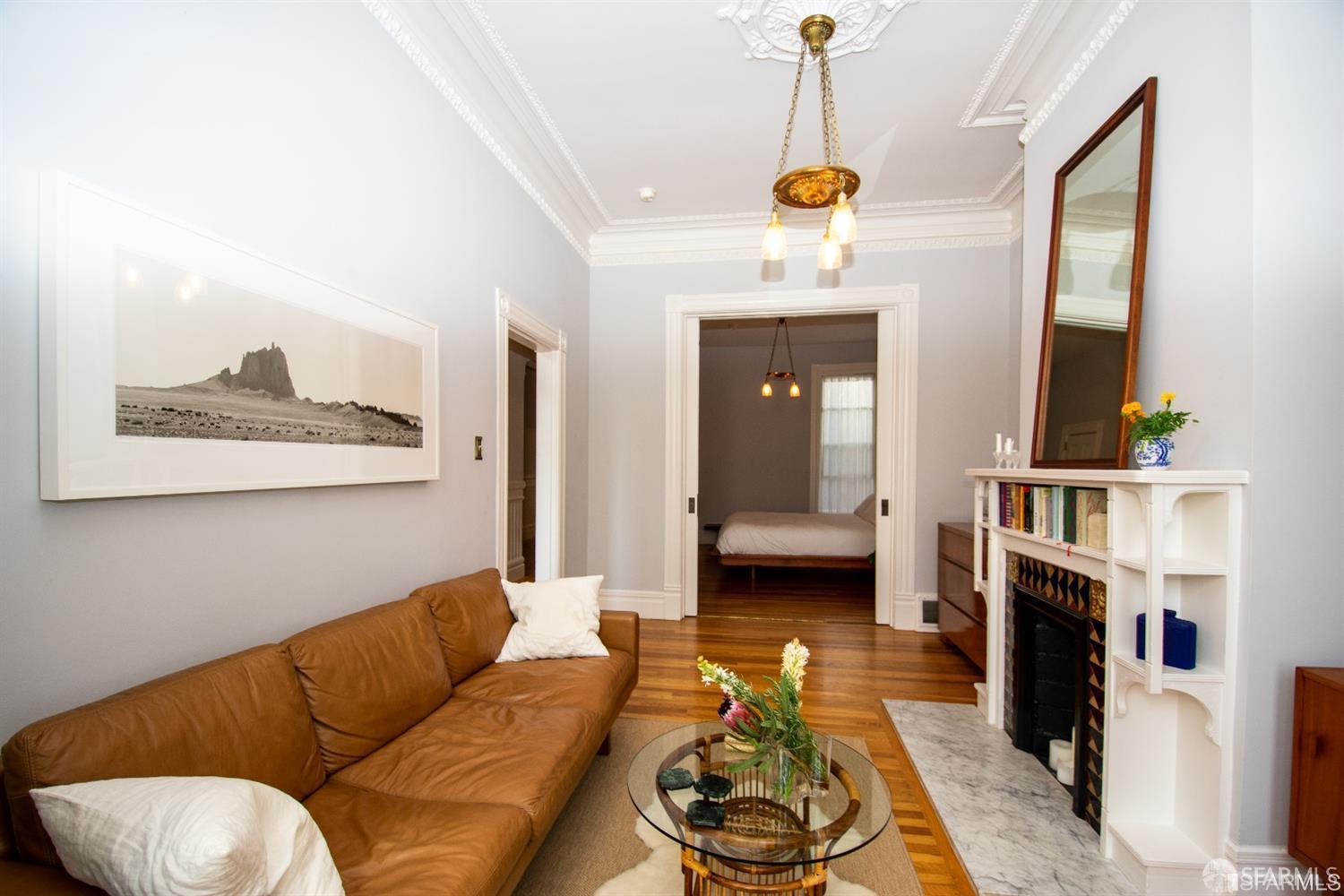 Detail Gallery Image 8 of 16 For 925 Treat Ave, San Francisco,  CA 94110 - 2 Beds | 1 Baths