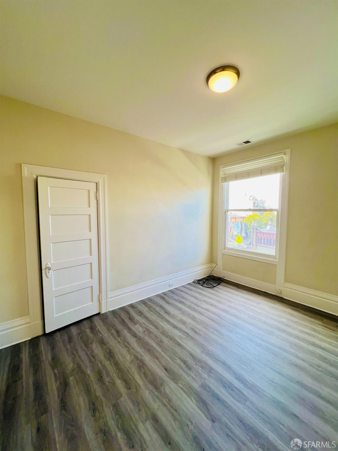 Detail Gallery Image 12 of 18 For 3289 22nd St, San Francisco,  CA 94110 - 3 Beds | 2 Baths